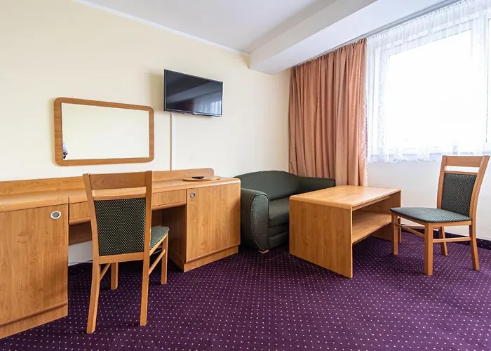 Hotel Mragowo Sport 므랑고보